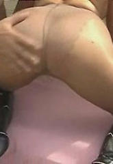 Old guy cums over janes bum and pantyhoseold guy cums over